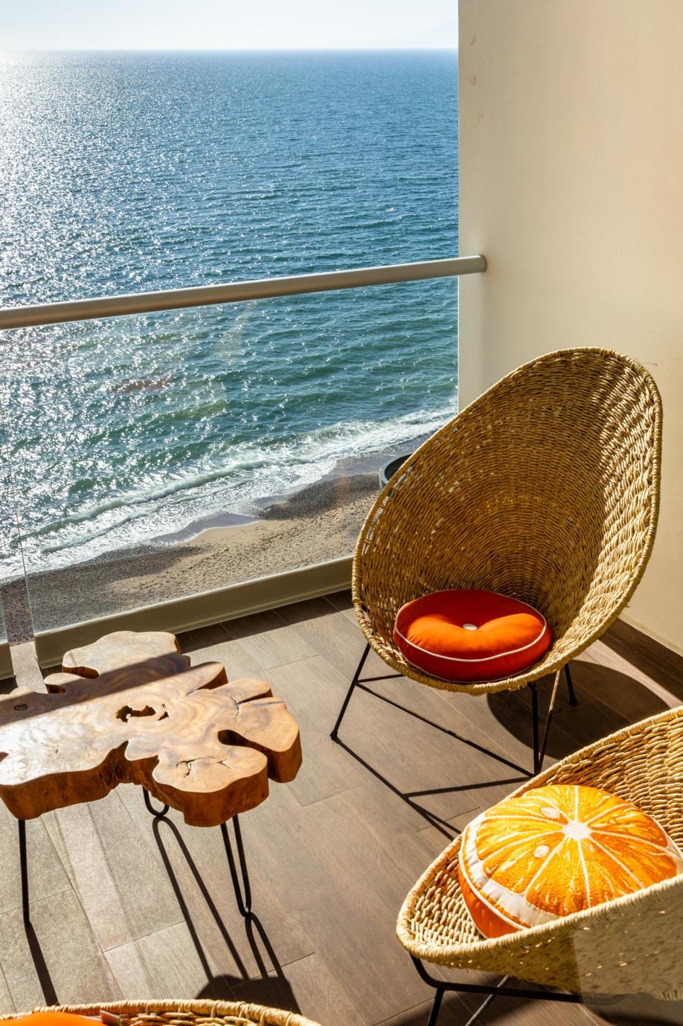 Harbor 13008A Artistic Beachfront Studio By Moikkarentals Puerto Vallarta Dış mekan fotoğraf